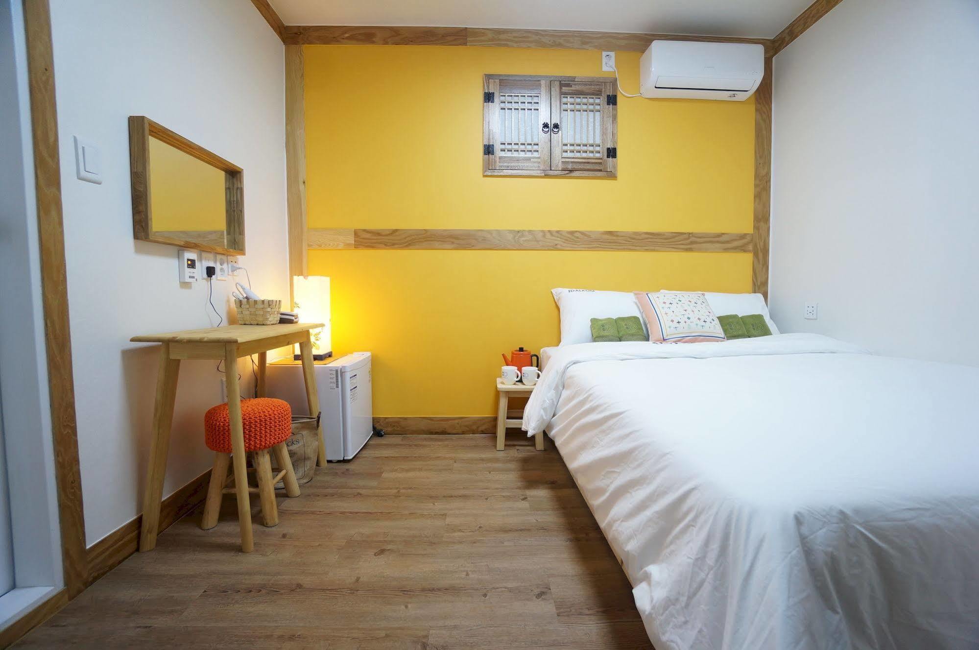 Mini Hotel Dalkom In Dongdaemun Seoul Luaran gambar