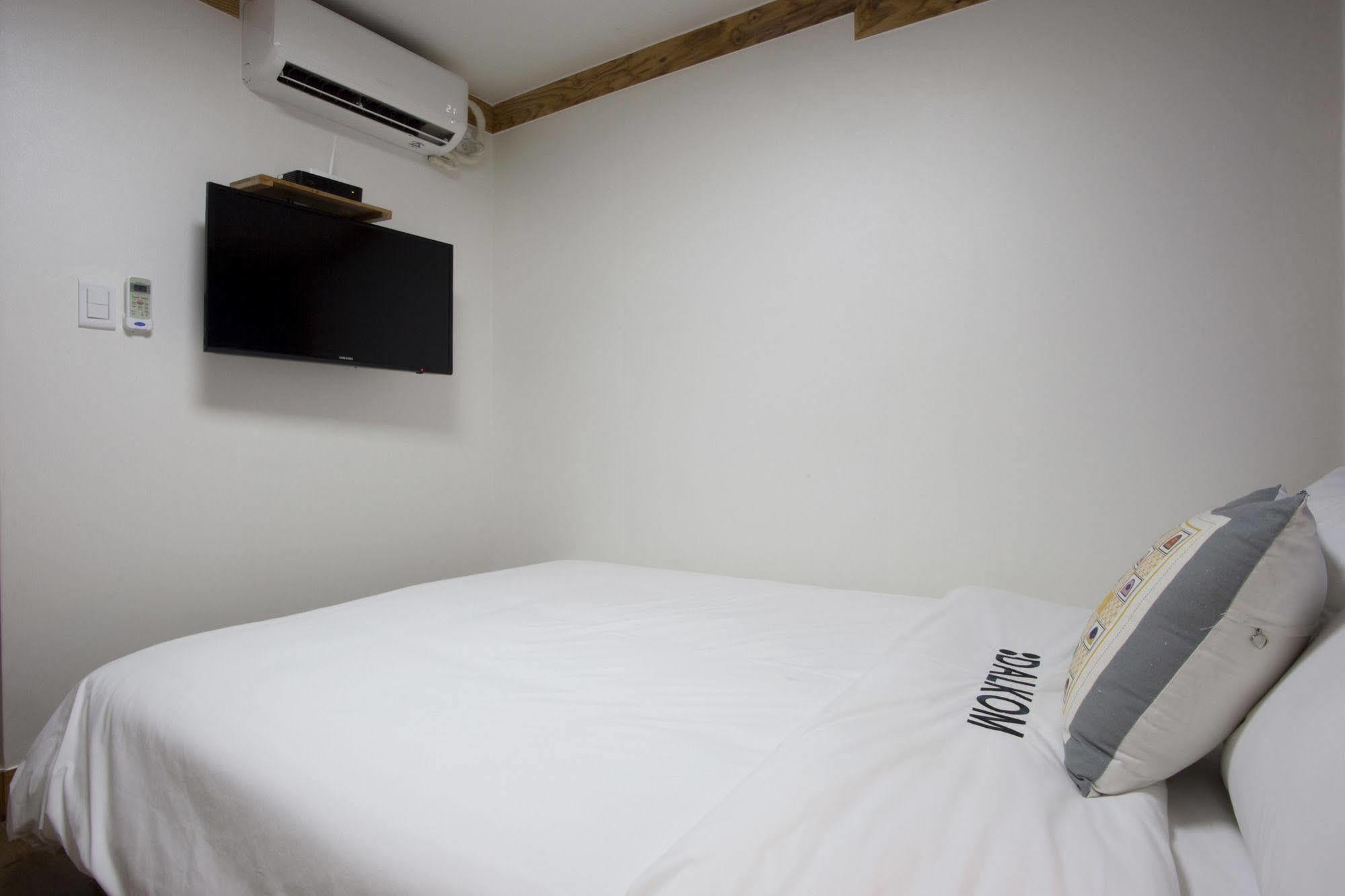 Mini Hotel Dalkom In Dongdaemun Seoul Luaran gambar